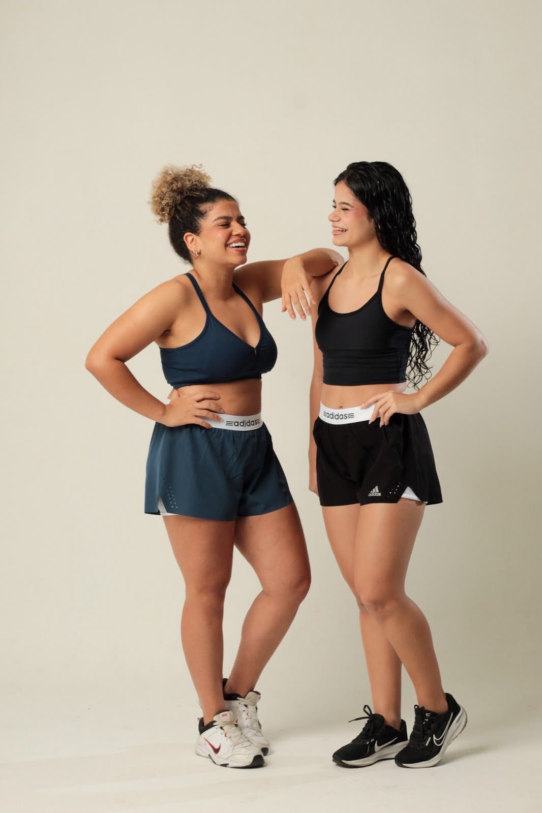 Shorts de tactel com elastano com forro